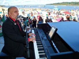 Pat Farrell and the Cold Spring Harbor Band - Billy Joel Tribute Act - New Hyde Park, NY - Hero Gallery 2