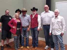 HipShot Country - Country Band - Conroe, TX - Hero Gallery 3