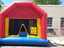 Madison Party Rental - Party Inflatables - Madison, WI - Hero Gallery 1