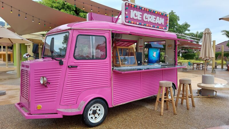 summer party ideas - ice cream truck