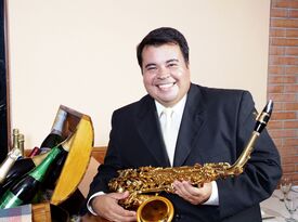 Felipe Santana Toronto Saxophonist  - Saxophonist - Toronto, ON - Hero Gallery 3