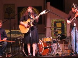 Carrie Cooley - Singer Guitarist - Tallahassee, FL - Hero Gallery 2