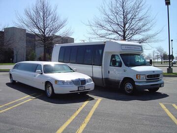 Limos Without Limits, Ltd. - Event Limo - Naperville, IL - Hero Main