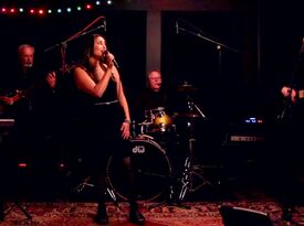 The Russ Davis Band - Cover Band - Greenwich, CT - Hero Gallery 1