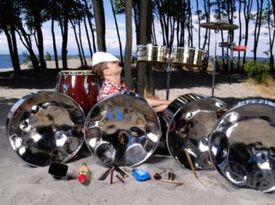 Ian Dobson - Steel Drummer - Seattle, WA - Hero Gallery 3