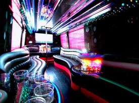 A2Z Limos - Event Limo - Fort Worth, TX - Hero Gallery 3