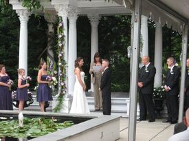 A Beautiful Ceremony by Rev. Christine - Wedding Minister - Washington, DC - Hero Gallery 2
