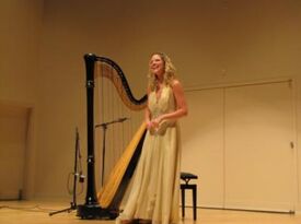 Agnes Hall - Harpist - Nashville, TN - Hero Gallery 2