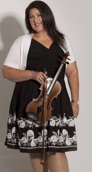 Moonlighting Violinist/Jenny Mac - Violinist - Buford, GA - Hero Main
