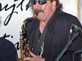 Saxophonist Chris Anderson - Jazz Band - Bonaire, GA - Hero Gallery 2