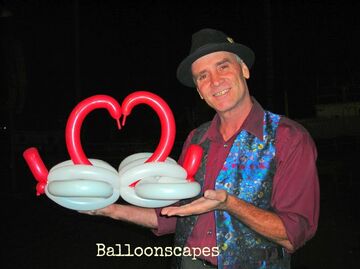 Balloonscapes Entertainment - Balloon Twister - New York City, NY - Hero Main