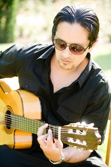 Miguel Rivera - Latin Guitarist - Northridge, CA - Hero Main