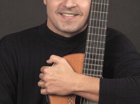 Marco Tulio - Latin Guitarist - Reseda, CA - Hero Gallery 1