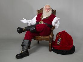 Santa Shannon Settles - Santa Claus - Wake Forest, NC - Hero Gallery 3