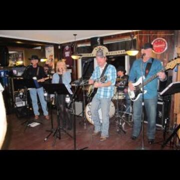 The Whiskey Revolvers Country Band - Country Band - Gloucester City, NJ - Hero Main