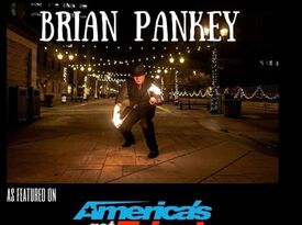 Brian Pankey Celebrity Juggler - Juggler - Aurora, IL - Hero Gallery 3