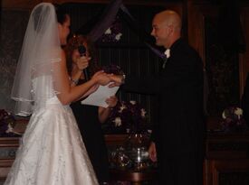 Knot Your Ordinary Officiant - Wedding Officiant - Jacksonville, FL - Hero Gallery 2