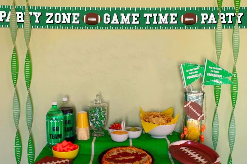 Tailgate themed party ideas - game time banner