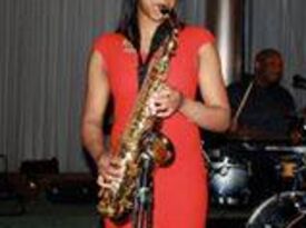 Z Babe Saxophonist - Saxophonist - Birmingham, AL - Hero Gallery 2
