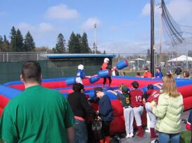Bounce-N-Battle   Inflatable Party Rentals - Party Inflatables - Vancouver, WA - Hero Gallery 2