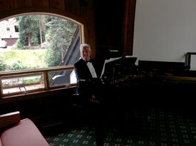 Dave Edwards - Pop Pianist - Denver, CO - Hero Gallery 3
