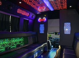Crystal Limousines - Event Limo - Dallas, TX - Hero Gallery 4