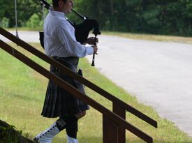 David Scarborough - Great Highland Bagpiper of PGH - Bagpiper - South Park, PA - Hero Gallery 1