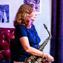 Hana Dolgin Saxophonist and Bandleader, profile image