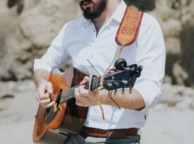 Ryan Gray - Acoustic Guitarist - San Diego, CA - Hero Gallery 3