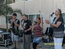 Frankie And The Fabletones - Oldies Band - Davis, CA - Hero Gallery 4