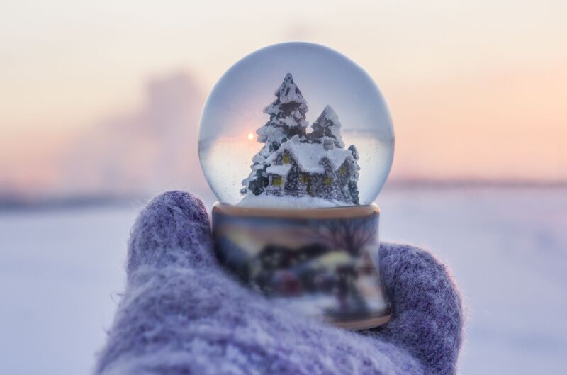 Winter wonderland theme party - snow globe ring toss