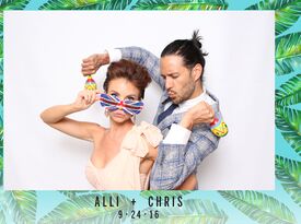 Classic Photo Booths - Photo Booth - Palm Springs, CA - Hero Gallery 4