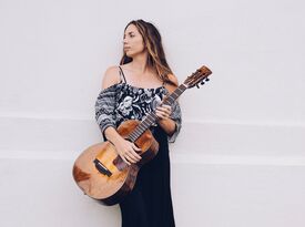 Rheanna Downey - Acoustic Guitarist - Encinitas, CA - Hero Gallery 2