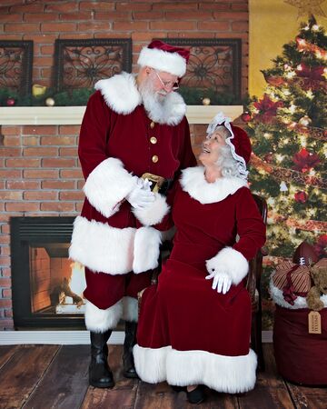 Santa & Mrs. Claus - Santa Claus - Terre Haute, IN - Hero Main