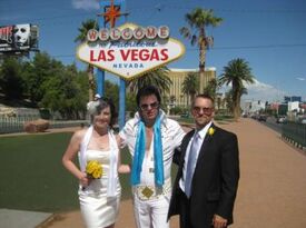 Elvis Weddings & Entertainment with Jimmy D. - Elvis Impersonator - Las Vegas, NV - Hero Gallery 3