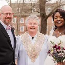 Marriage Officiant, Gail Olberg, profile image