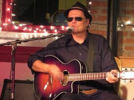 Brian Peterson - Acoustic Guitarist - Minneapolis, MN - Hero Gallery 2