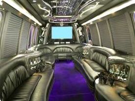 Times Square Limousine - Event Limo - New York City, NY - Hero Gallery 4