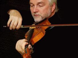 Igor Antipov - Violinist - Deerfield, IL - Hero Gallery 1