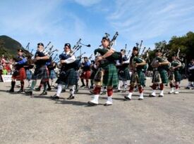 Hollybriar Bagpipers - Bagpiper - Middleboro, MA - Hero Gallery 2