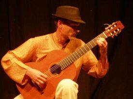 Aaron Lewis - Classical Guitarist - Albuquerque, NM - Hero Gallery 1