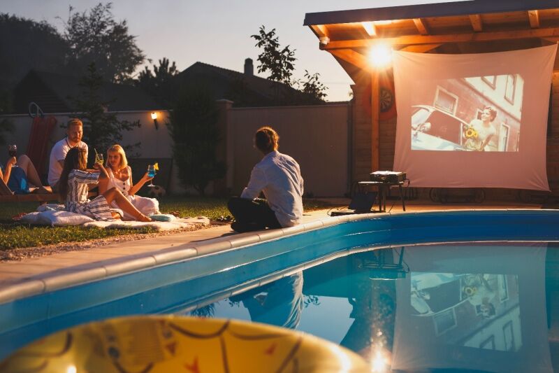 pool party ideas - outdoor movie night