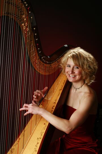 Leigh Brown Harpist - Harpist - Portland, OR - Hero Main