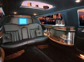 Exquisite Limo And Sedan Service - Event Limo - Inglewood, CA - Hero Gallery 3