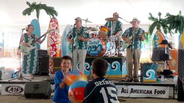 Donny and the Dorsals - Beach Band - Williamston, MI - Hero Main