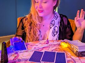 Lara Ruth Smith - Tarot Card Reader - New York City, NY - Hero Gallery 2