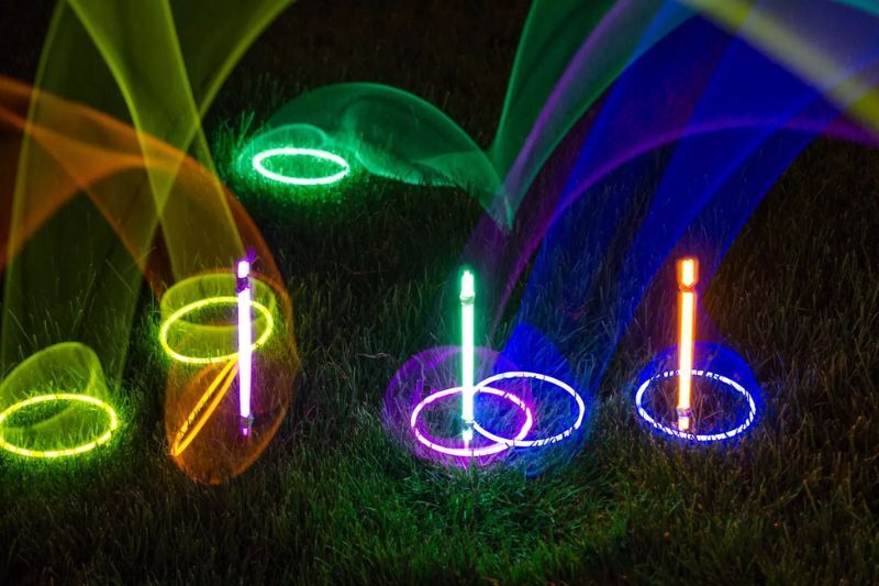 summer party ideas - glow in the dark ring toss