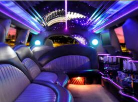 Party Limo Seattle - Party Bus - Seattle, WA - Hero Gallery 4