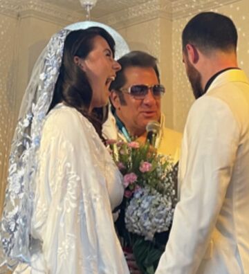 "Rev.Elvis" DiNapoli - Wedding Officiant - Bronx, NY - Hero Main