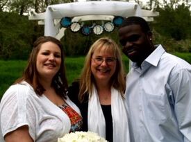 A Beautiful Wedding is Yours - Wedding Officiant - Portland, OR - Hero Gallery 2